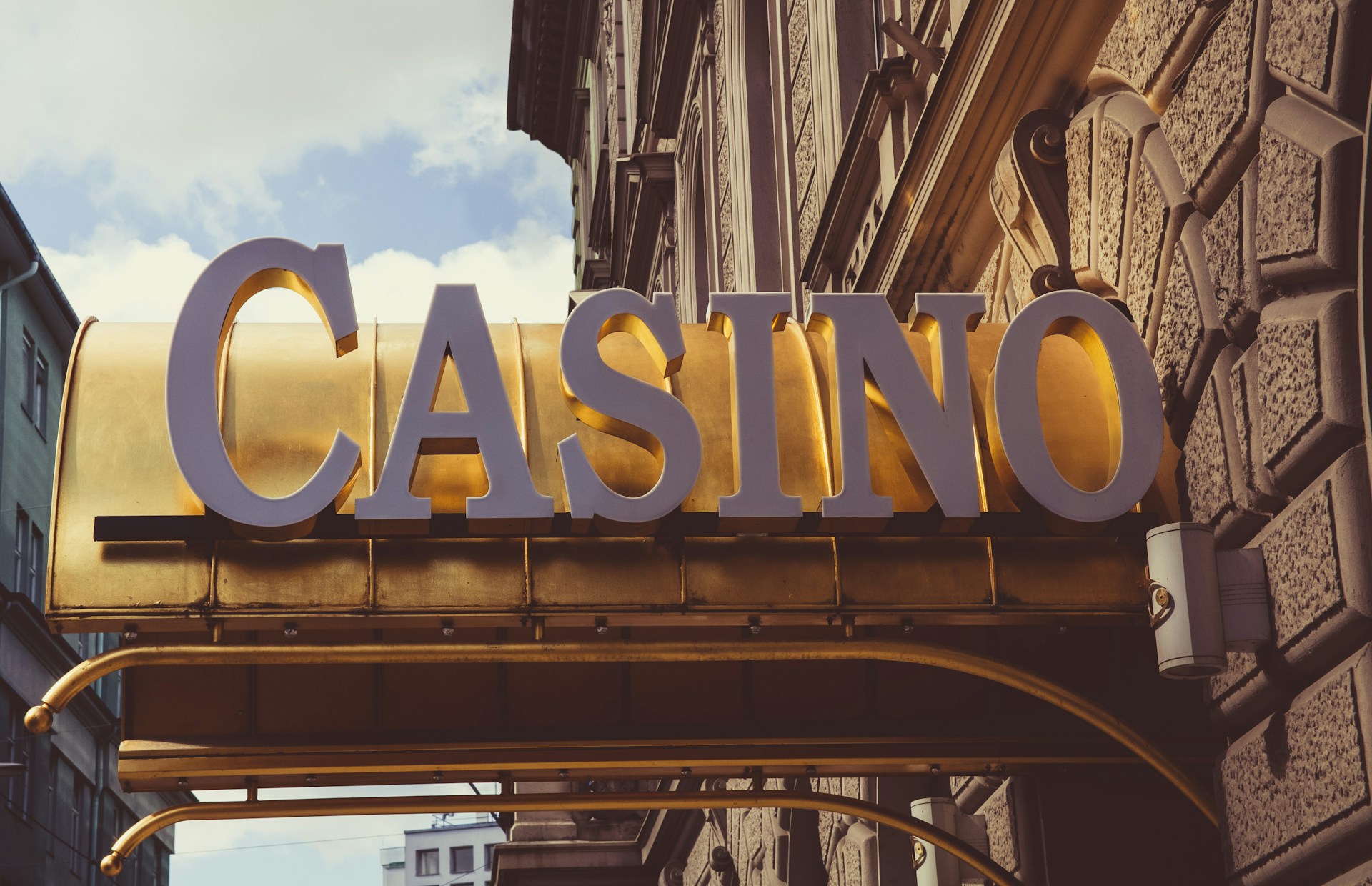Discover the Secrets of Pai Gow Poker: A Beginner’s Guide